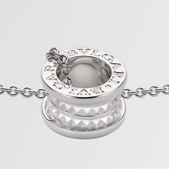 Elegant STERLING SILVER Necklace with Crystal Accents - Picture 1 of 3